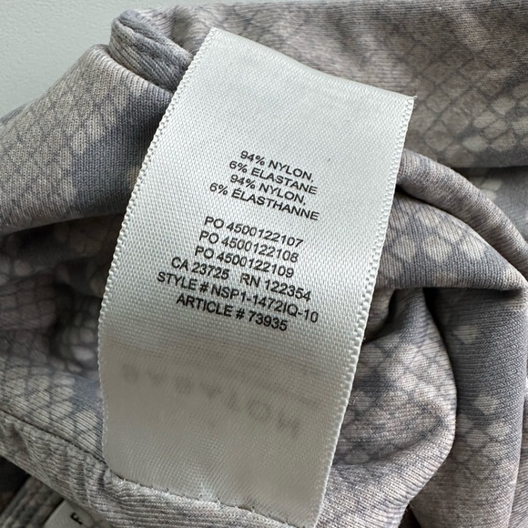 Aritzia Babaton Light Snakeskin Print Python Contour Bodysuit Size Small - Picture 5 of 6